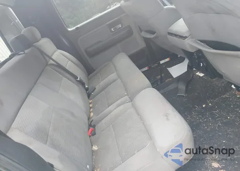 2005 Ford F-150 Fx4/Lariat/Xlt z USA, uszkodzony, nr VIN 1FTPW14565KB74174